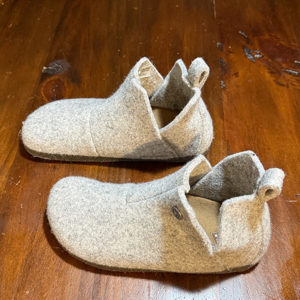 BIRKENSTOCK ANDERMATT SHEARLING ANTHRACITE LIGHT GREY🦋 - Picture 3 of 11